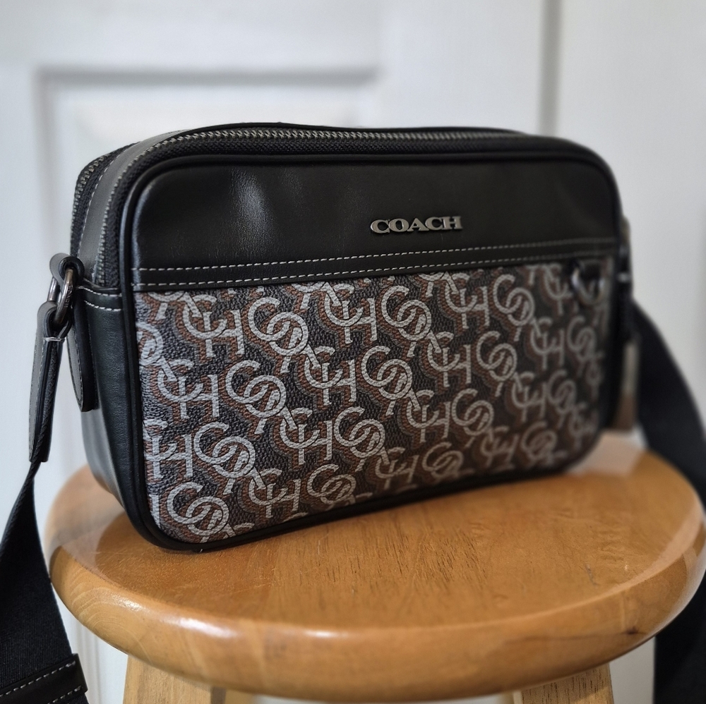 Coach CF484 Graham Midnight Crossbody Coach Monogram Print Canvas And Leather - Picture 3 of 16
